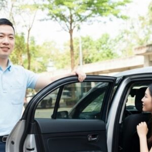 Tai xe Xe Ghep Ha Noi di Ha Long chuyen nghiep nhiet tinh chu dao